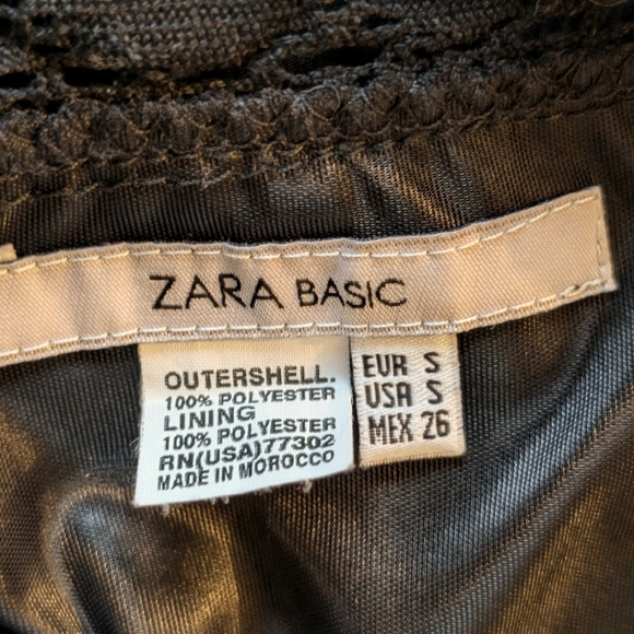 Zara basic black tiered skirt size small. - Picture 5 of 6